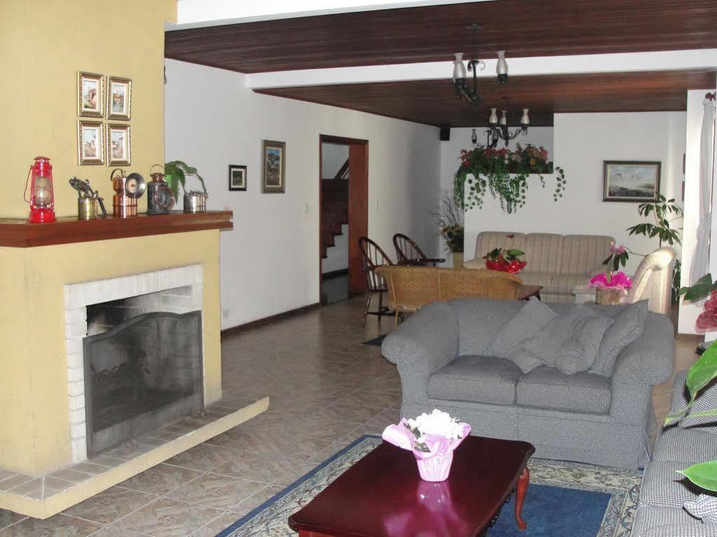 Hotel Aldeia Da Serra Campos do Jordão Exteriör bild